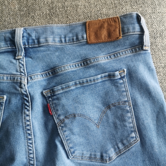 Levi's 311 Shaping Skinny Women's Jeans sz 14W - Picture 5 of 9